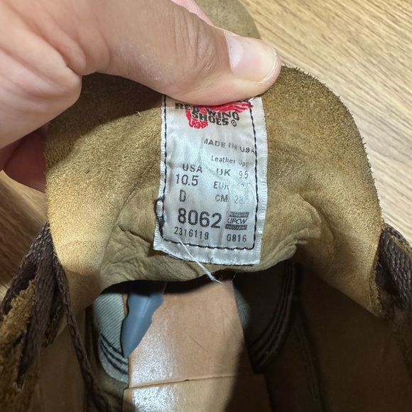 Red Wing Shoes Waxed Roughout Boondocker Style Boot (8062 10.5D) - Picture 5 of 7